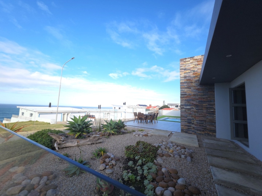 3 Bedroom Property for Sale in Dana Bay Western Cape